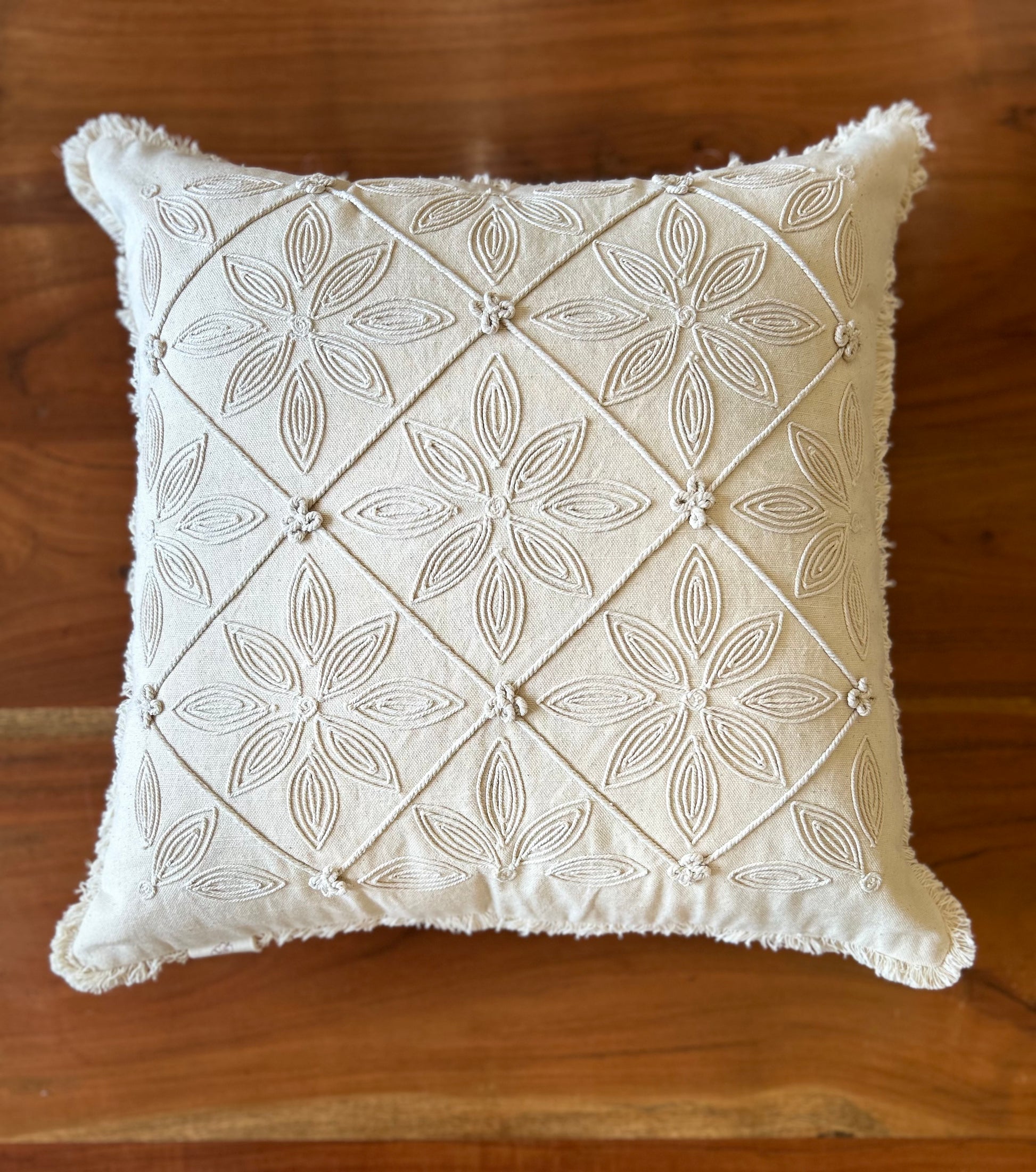 Akoya Pearl Cushion